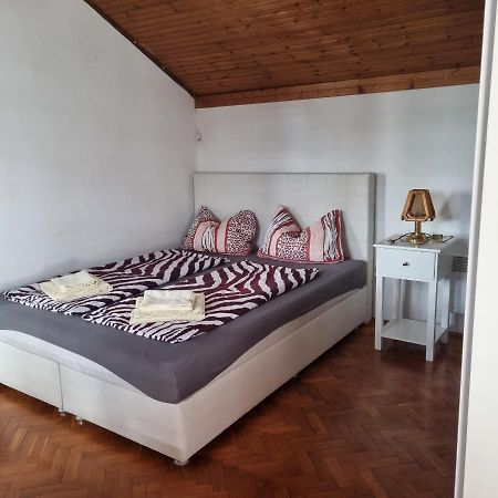 Apartmani Katarina Biograd Na Moru Zewnętrze zdjęcie