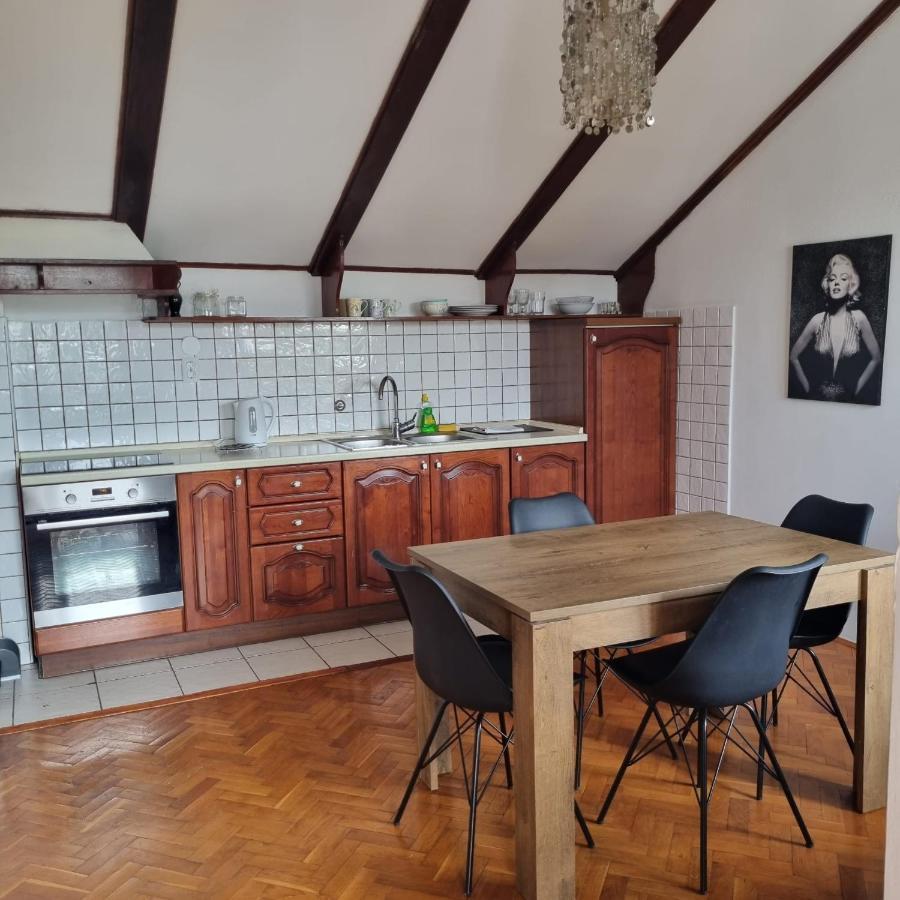 Apartmani Katarina Biograd Na Moru Zewnętrze zdjęcie